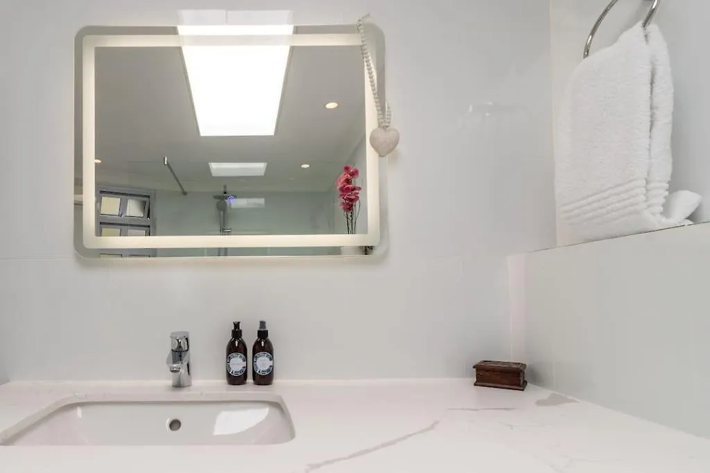 Holiday home Hidden De Waterkant Cottage With Tranquil Garden Cape Town South Africa